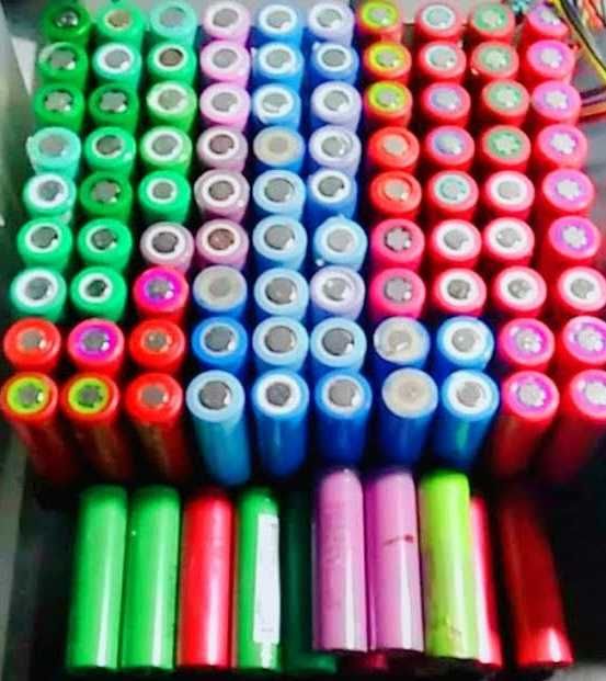 Acumulatori 18650 celule - filetante lampi solare aspiratoare lanterne