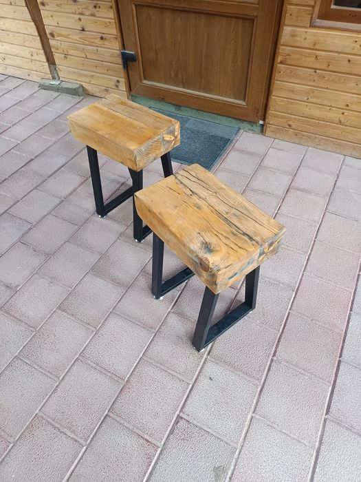 Taburete , scaune artizanale din grinda