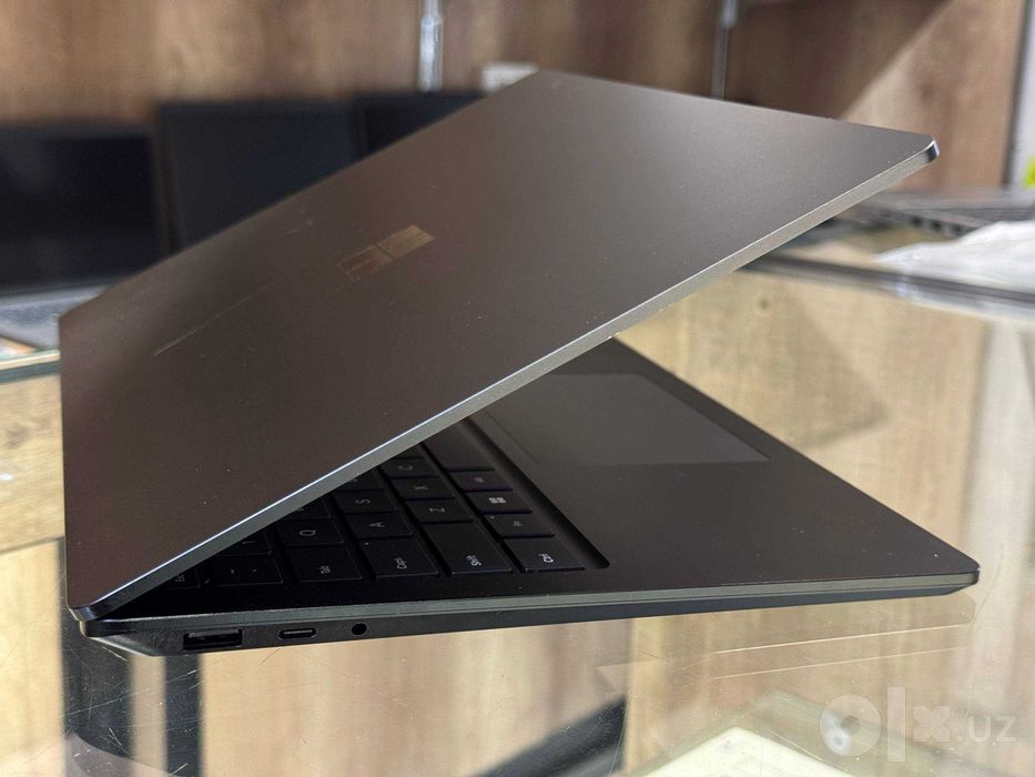 MICROSOFT SURFACE LAPTOP 5 CORE i5-1245U ram 8 ssd 256 Сенсорный
