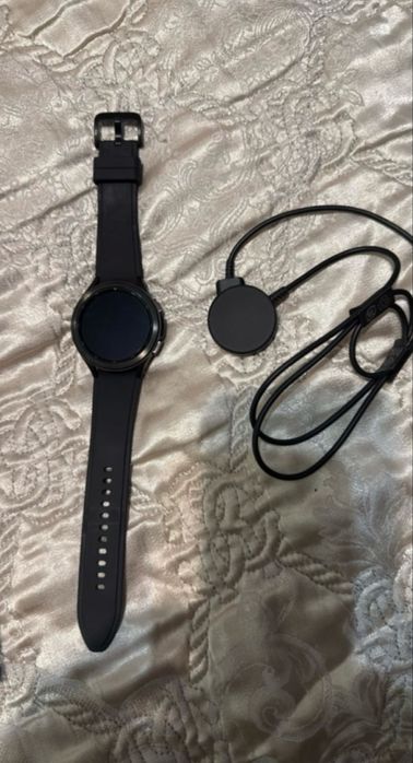 Смарт часы Galaxy Watch 4 classic