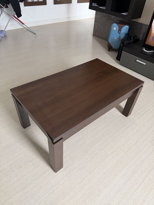 Отдам матрас журналные столики