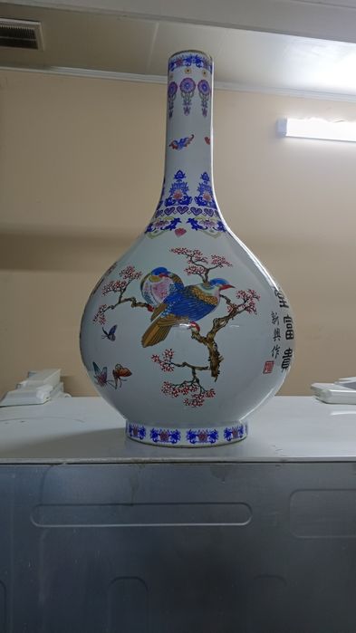 Продам вазу в китайском стиле