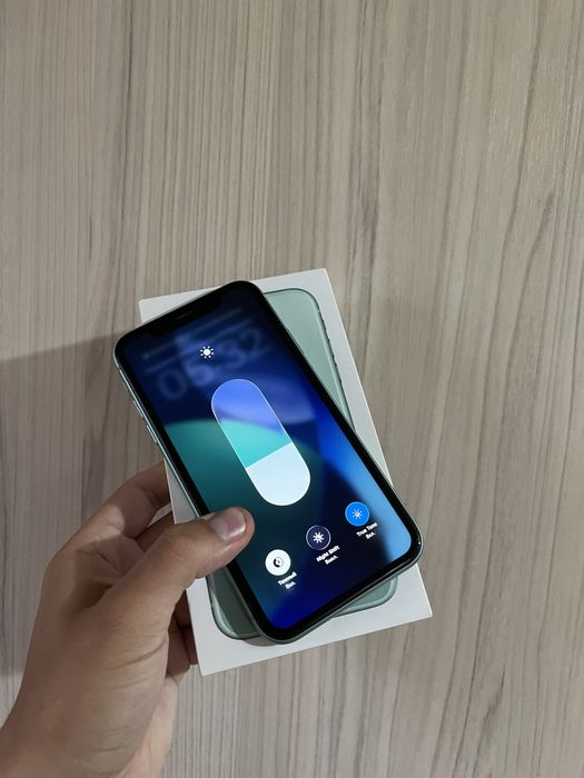 Продам Айфон 11/ Iphone 11