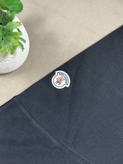 Moncler Black Sweatshirt StockX