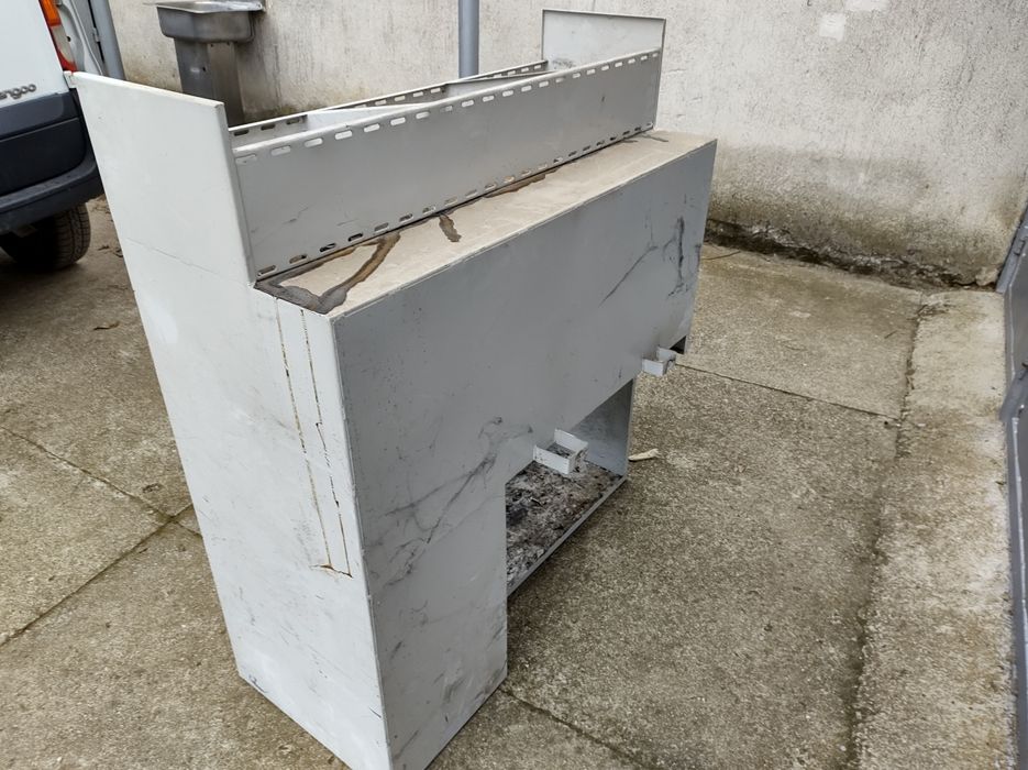 Шкаф за Рено Канго