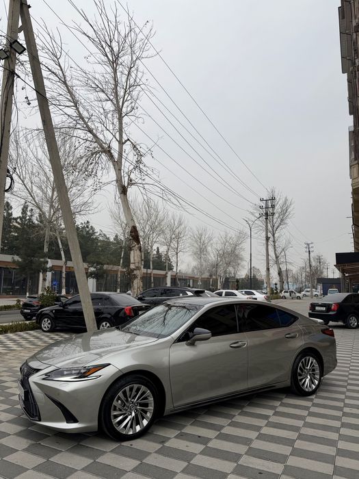 LEXUS ES300h Hybrid Full