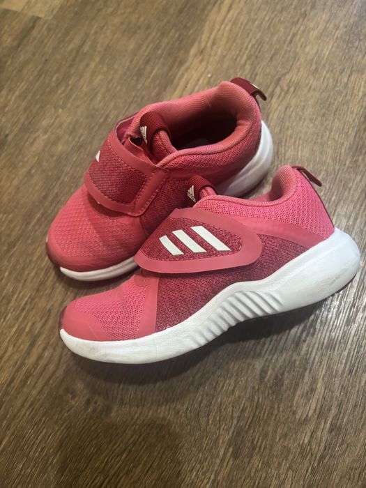 Кроссовки Adidas детские