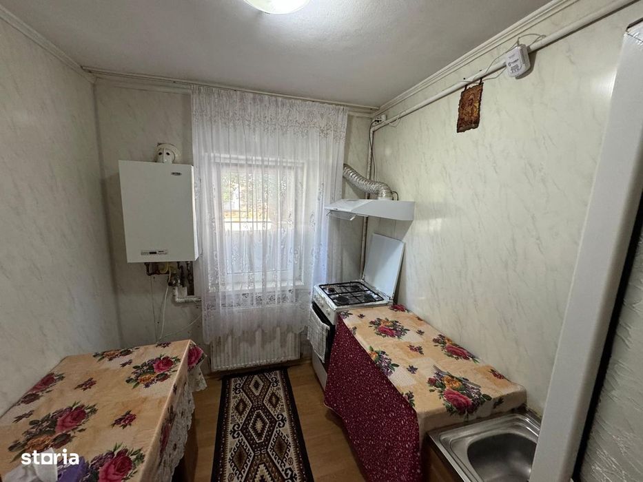 Apartament 2 cam Mioveni parter