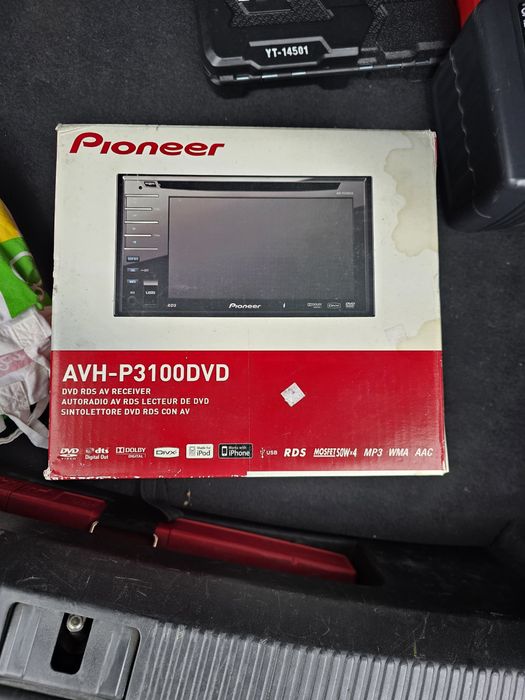 Vând Pioneer AVH-P3100DVD Auto