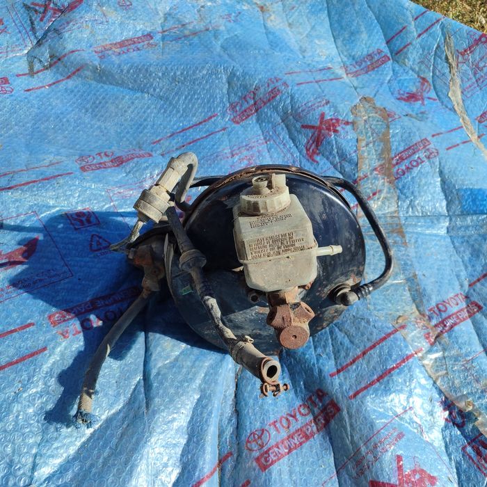 Тормозной вакуум на Фольксваген Пассат Б3 Б4. Гольф 3. Венто