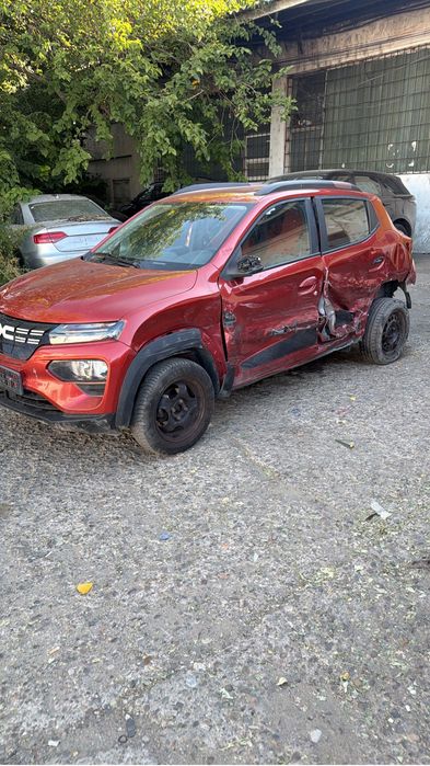 Vand Dacia Spring 2023, avariata !!!
