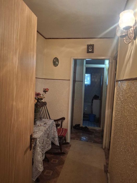 vanzare 3 camere Petre Ispirescu