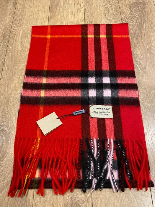 ОРИГИНАЛЕН BURBERRY Parade Red Check, кашмирен шал