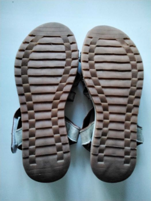 Детские сандалии для девочки