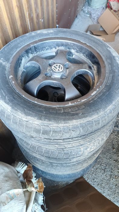 Резина летняя с дисками на пассат