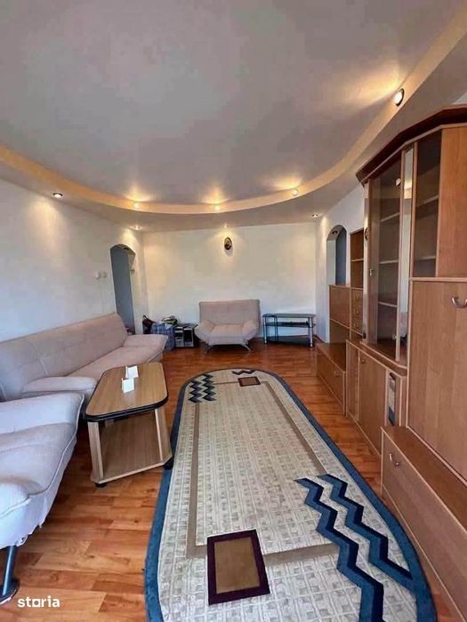 De vanzare apartament cu 3 camere si 2 balcoane,zona Roman Voda 71900e