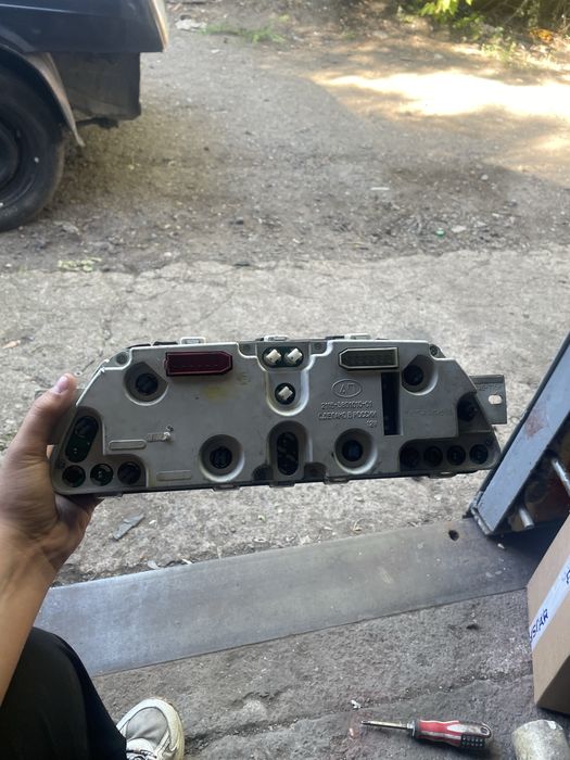 Приборка ваз 2114