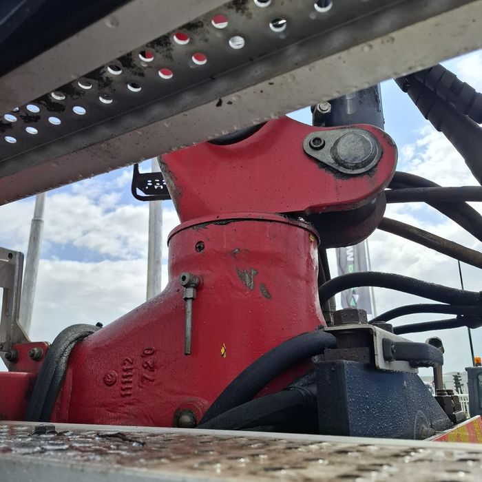 Camion DAF forestier, 2017/12, cu macara Jonsered 1400Z95