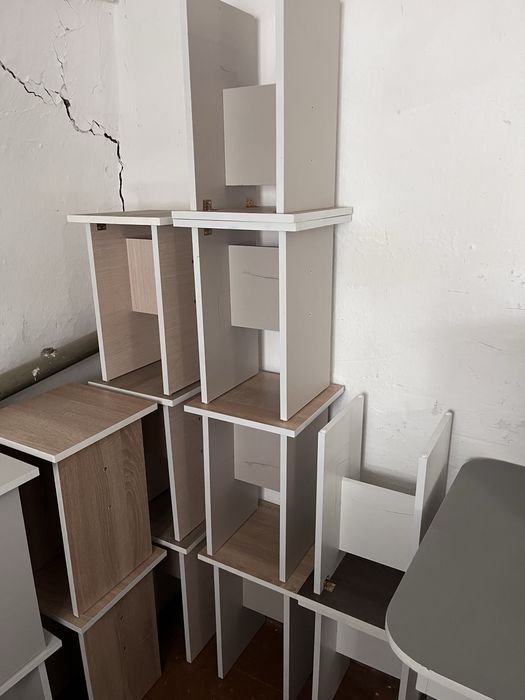 Табуретки стули в наличий