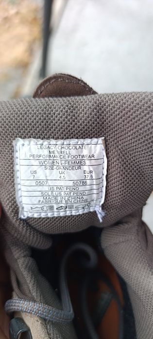 Дамски туристически обувки Merrell 37.5 номер