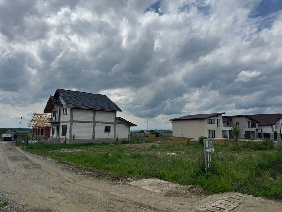 Parcele teren cu proiect gata pentru inceperea  constructiei