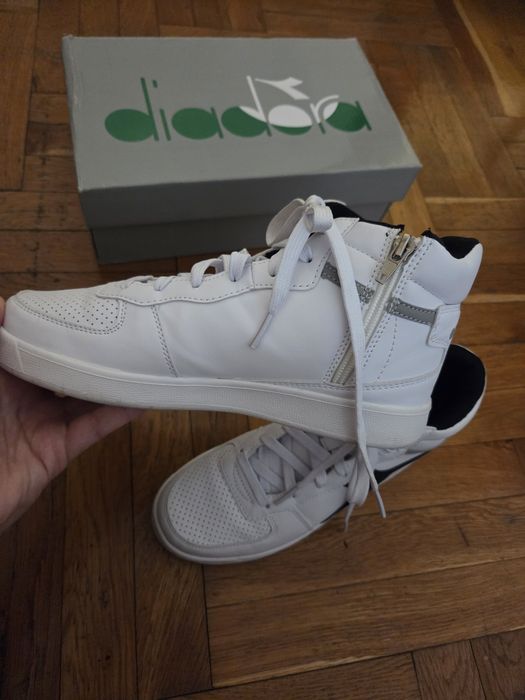 Diadora маратонки унисекс 37 номер