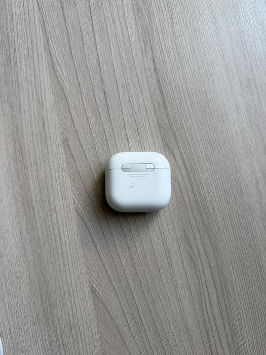 Airpods 4 (ANC) с шумодавом
