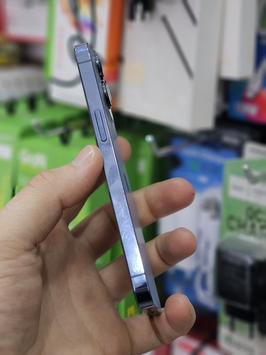 iPhone 13Pro 256GB Radnoy hamma yeri.