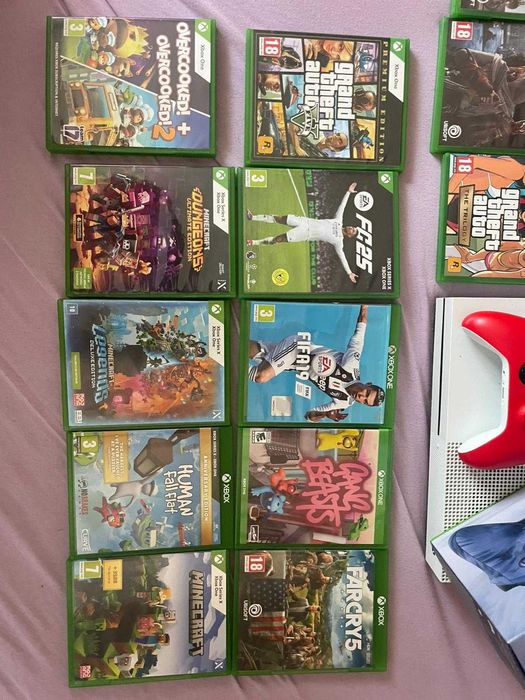 Vand Xbox One S pachet complet