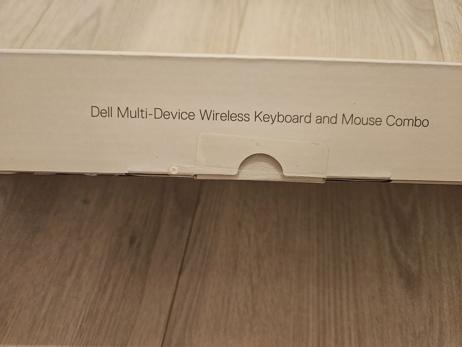 Mouse si tastatura wireless KM7120W