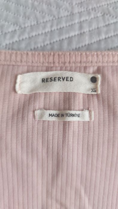 Tricou Reserved,