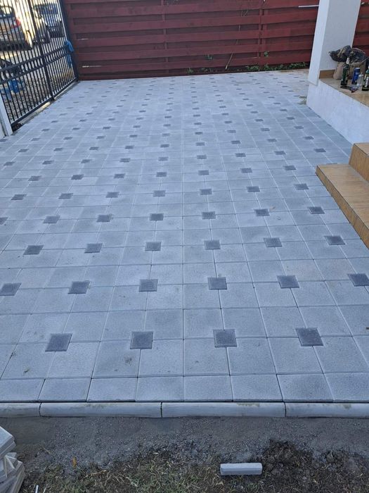 Dale din beton pavaje si pavele model 20x10 de la 39lei mp Montaj
