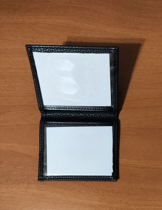 Мужские кошельки