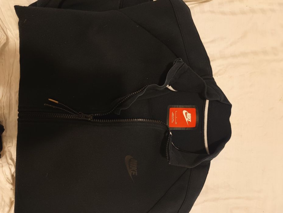 Bluza  Nike original groasa cu fermoar 12-14 ani