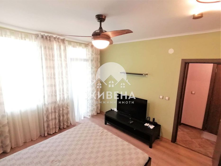 Дава се под наем Четиристаен апартамент в Варна, Чайка - 152 кв.м за 1246.44 € - Снимка #8