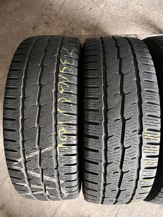 4 anvelope iarna 235/65/16 c , toyo , dot 2022