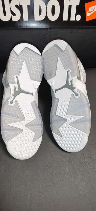 Nike Air Jordan 6 Retro