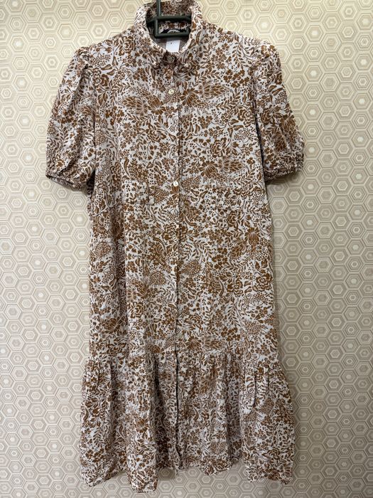 Продам недорого женские  платья