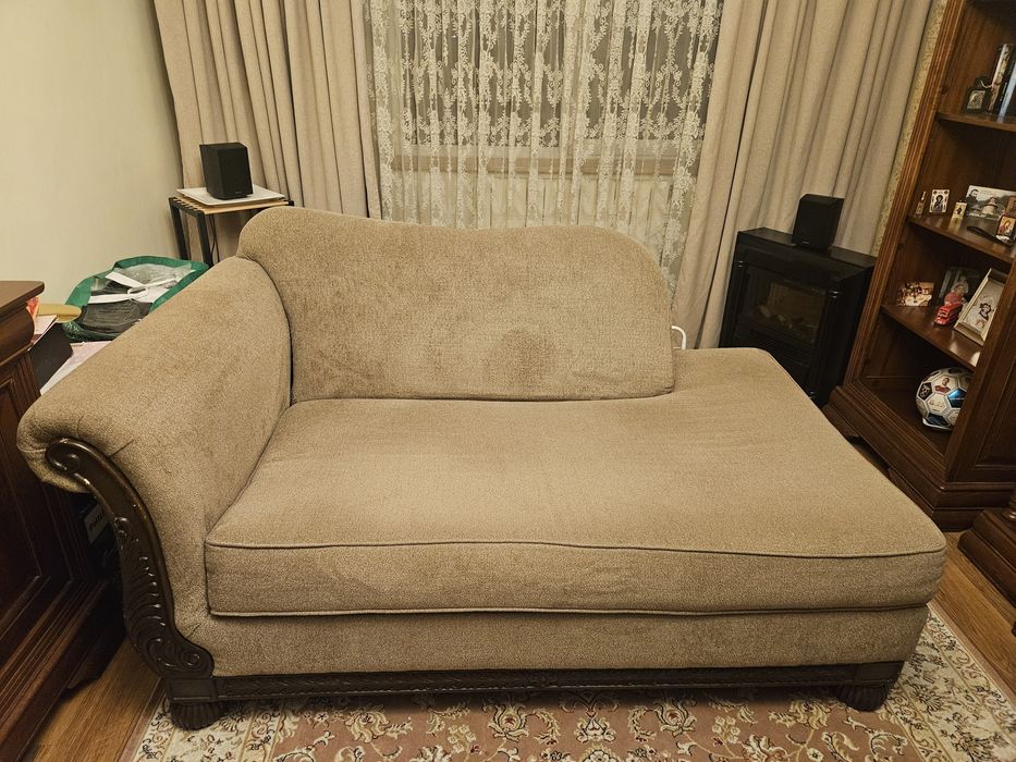 Canapea stil vintage