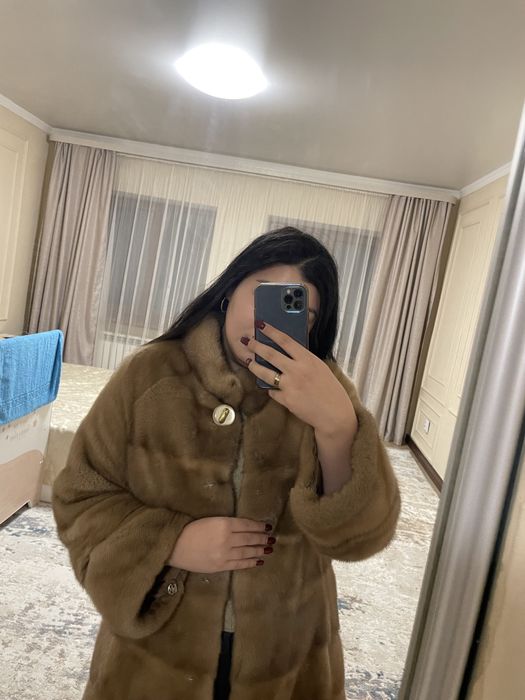 Продам норковую шубу