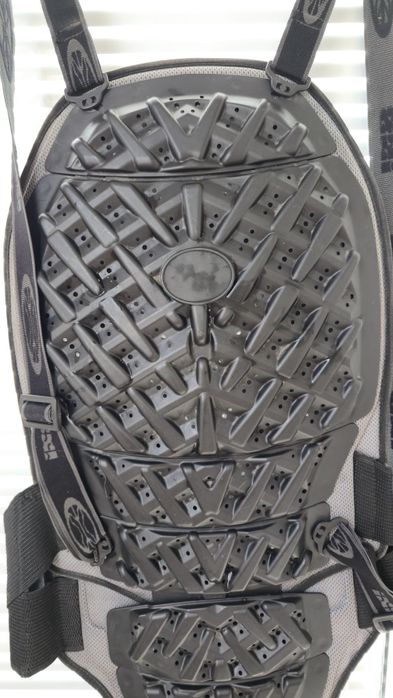 Протектор за гръб ски/мотокрос, мото, вело ixs