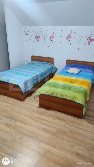 Casa spatioasa P+M, 4 dormitoare, living open-space – zona linistita