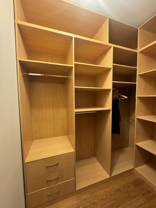 Мебель / шкафы / кровать