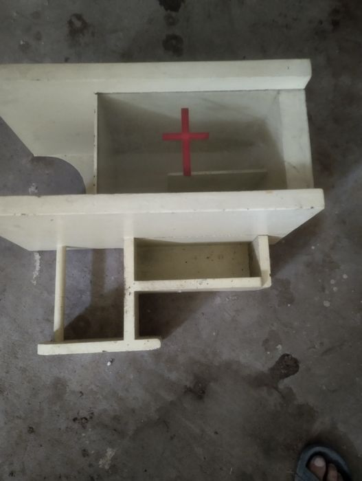 Два броя стари аптеки