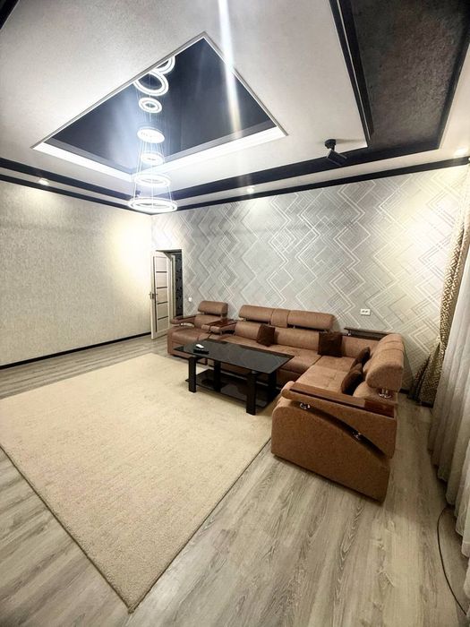 Шайхонтоҳур.Чорсу Бозори атрофида   тулик мебелли квартира