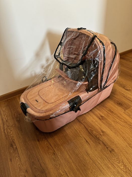 Vand landou Joolz Air plus cu protectie ploaie