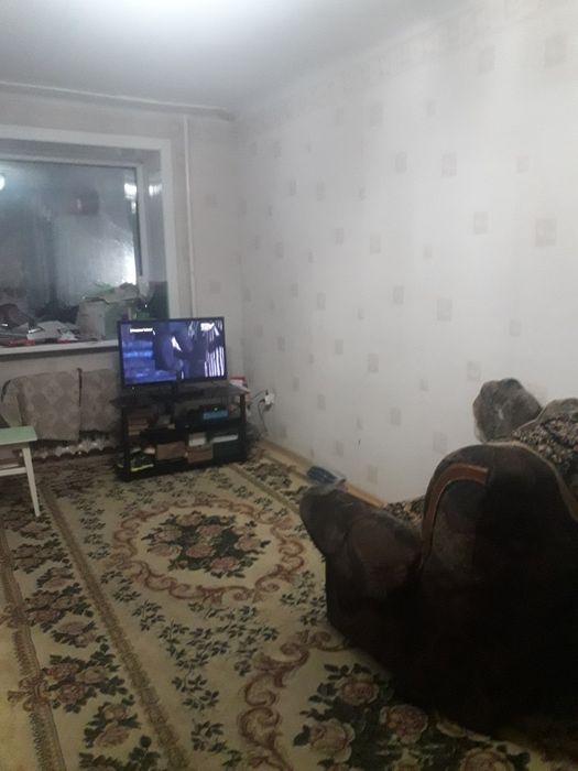 Продам 2 комнатную квартиру