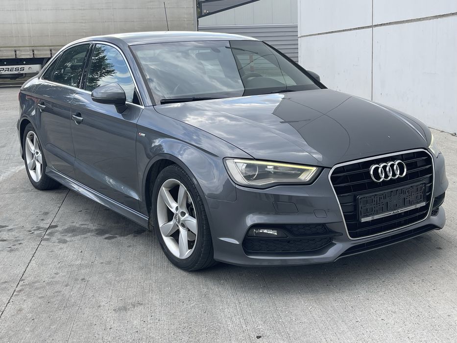 Vand/Schimb Audi A3 Limuzina Sline 2l 2016