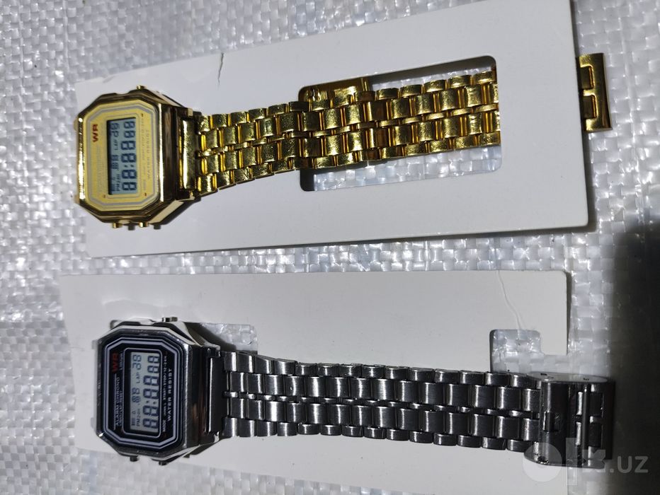 Наручные часы оптом для вашего бизнеса (дизайн Casio) — на металлическ