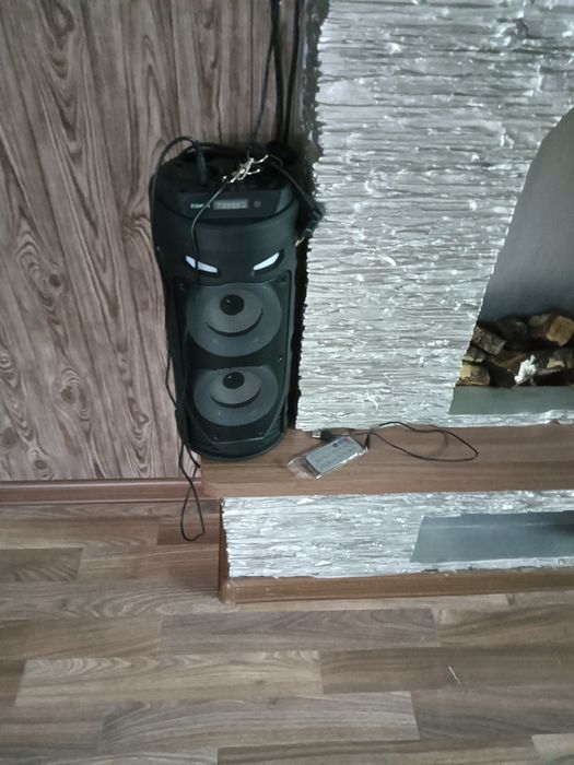 Продам сабвуфер денамик и тд